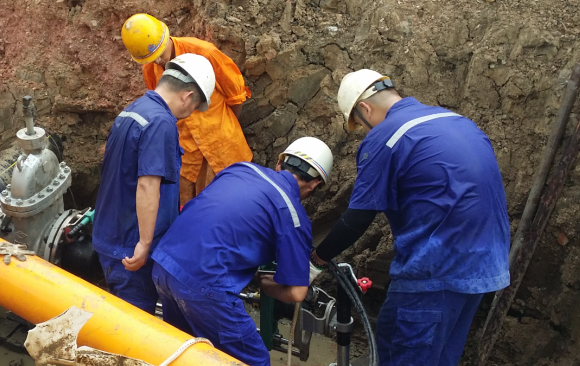 �ʰ��ɡ�(�й���)���޹�˾����