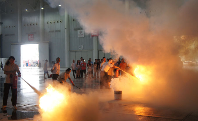 �ʰ��ɡ�(�й���)���޹�˾����