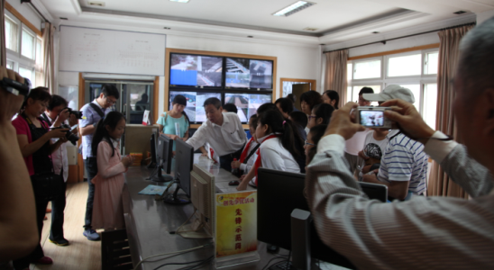 �ʰ��ɡ�(�й���)���޹�˾����