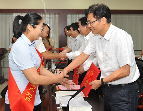 �ʰ��ɡ�(�й���)���޹�˾����