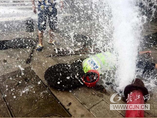 �ʰ��ɡ�(�й���)���޹�˾����