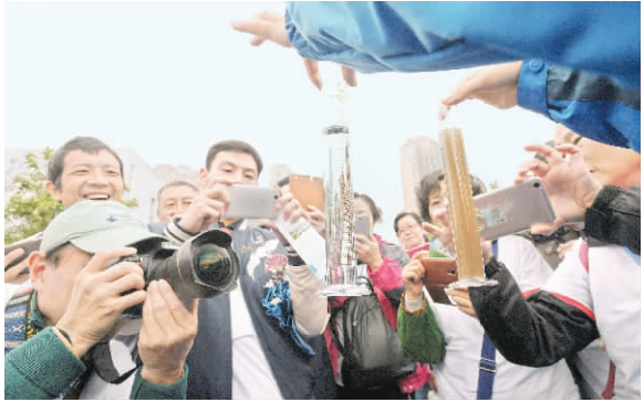 �ʰ��ɡ�(�й���)���޹�˾����