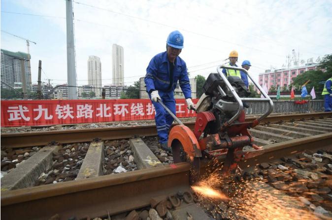 �ʰ��ɡ�(�й���)���޹�˾����